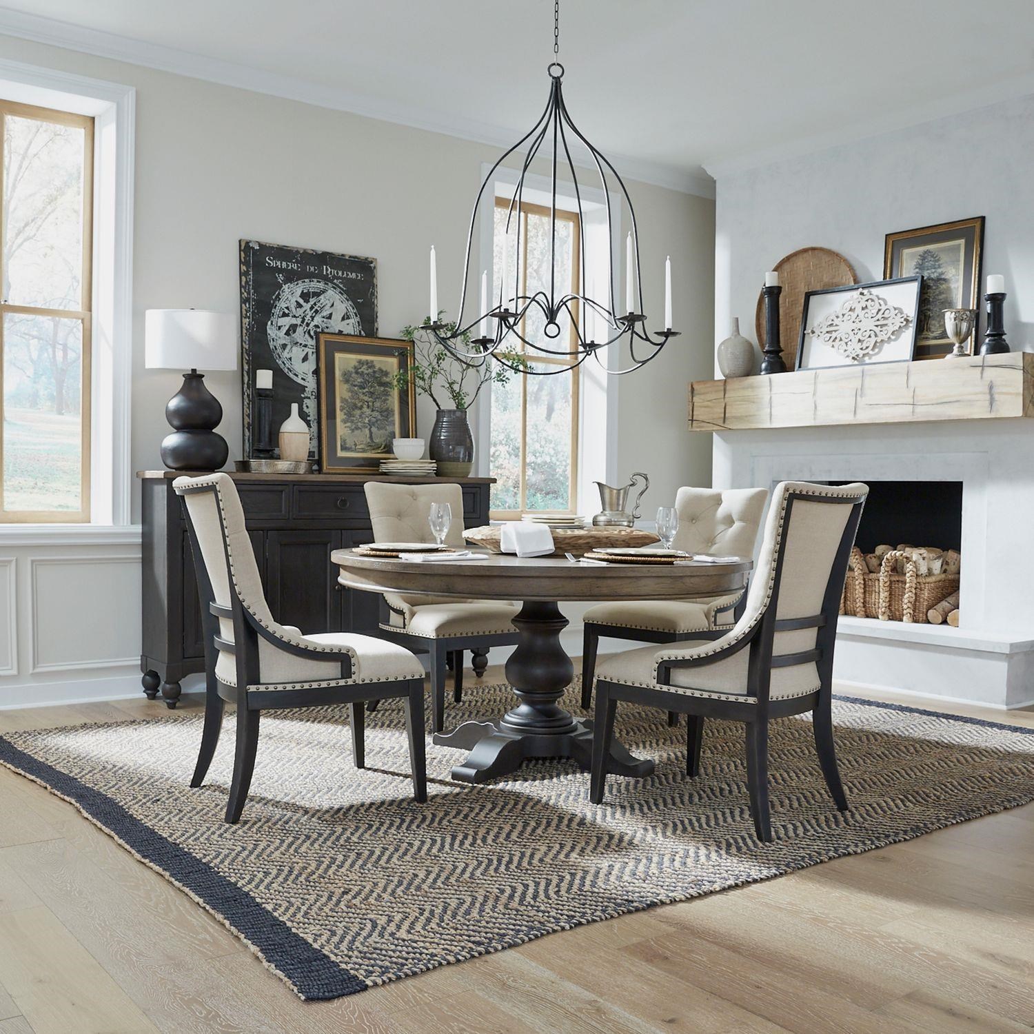 Liberty Furniture Americana Farmhouse 60 Inch Round Table and 4